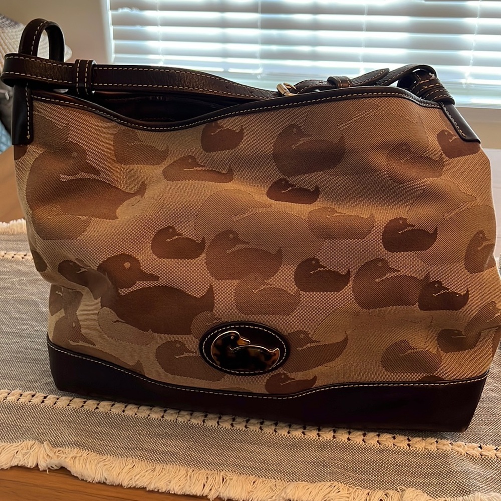 Dooney & Bourke hobo